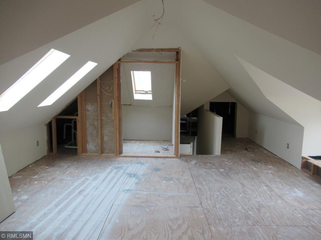 3025 Dupont Avenue S Minneapolis MN 55408 5350000 image24