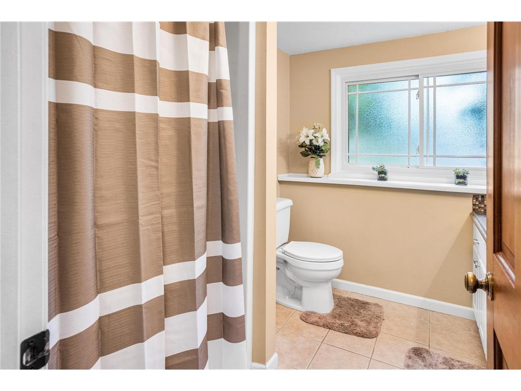 3025 Juniper Street S Cambridge MN 55008 7081616 image26