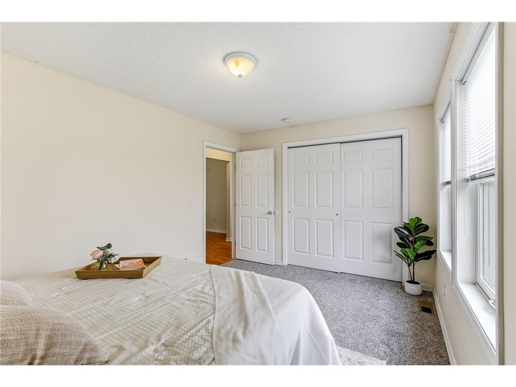 3026 Morgan Avenue N Minneapolis MN 55411 7080971 image17