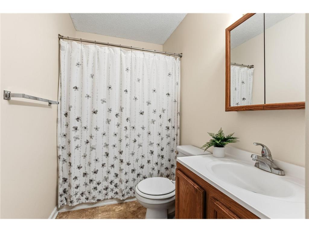 3026 Morgan Avenue N Minneapolis MN 55411 7080971 image18