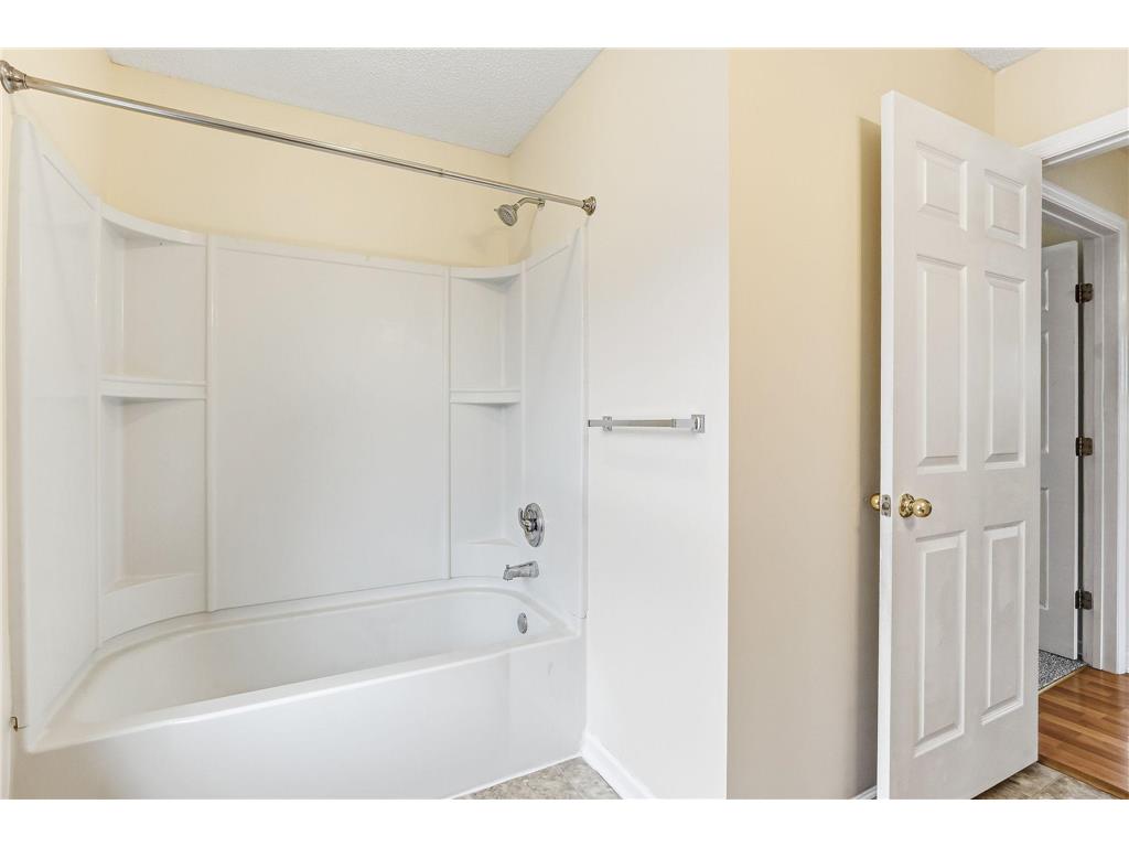 3026 Morgan Avenue N Minneapolis MN 55411 7080971 image32