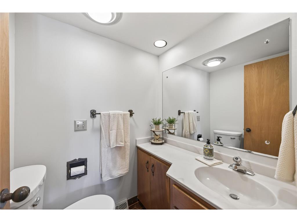 30260 Lofton Avenue Chisago Lake Twp MN 55013 - School Lake 6772133 image14