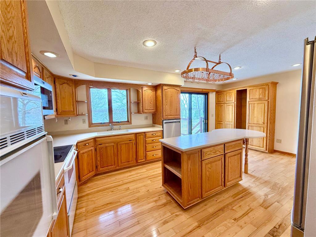 30282 Cordes Beach Rd Henning MN 56551 - West Leaf 7065516 image22