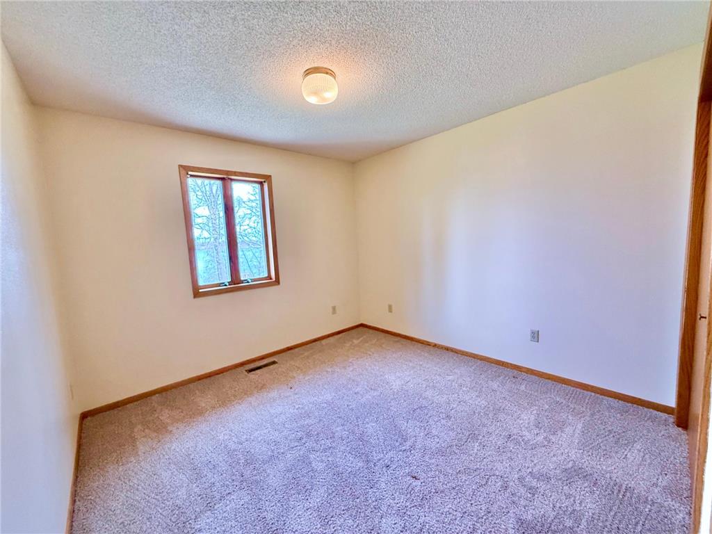 30282 Cordes Beach Rd Henning MN 56551 - West Leaf 7065516 image30