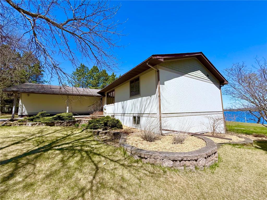 30282 Cordes Beach Rd Henning MN 56551 - West Leaf 7065516 image2