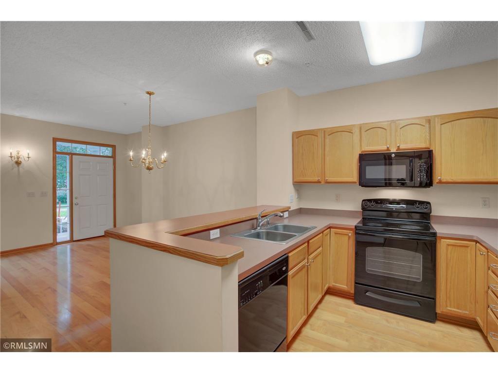 3029 Hemingway Trail N #2 Maplewood MN 55109 6806314 image9