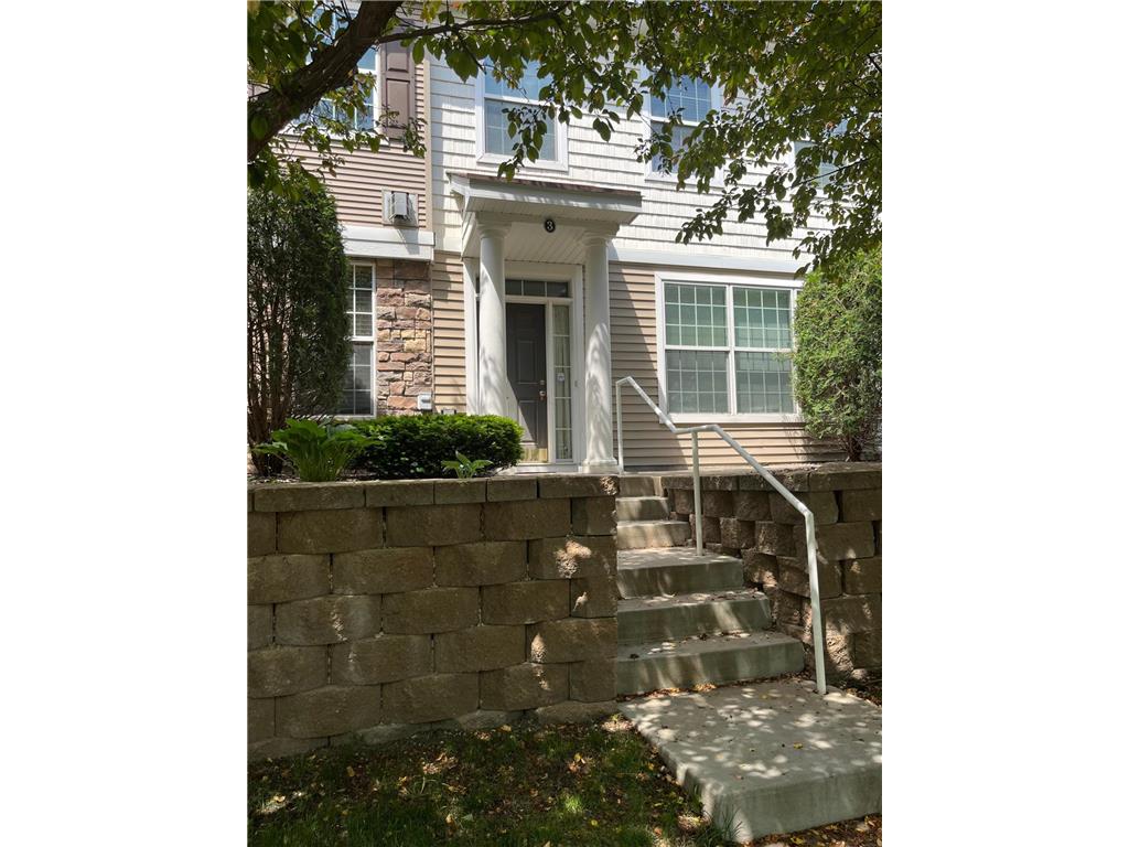 3029 Hemingway Trail N #3 Maplewood MN 55109 6379876 image1