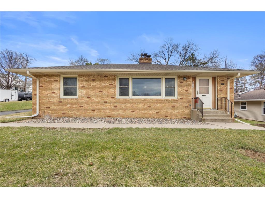 3029 Silver Lake Road NE Saint Anthony MN 55418 7053176 image1