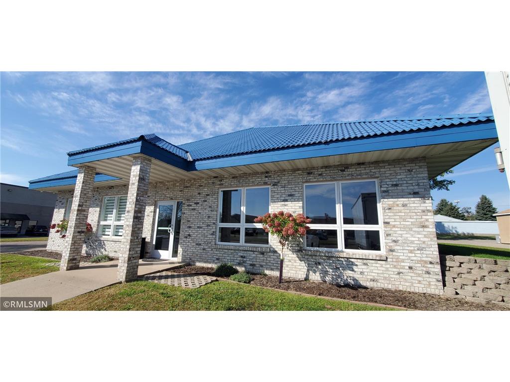 303 12th Avenue S Buffalo MN 55313 6796575 image2