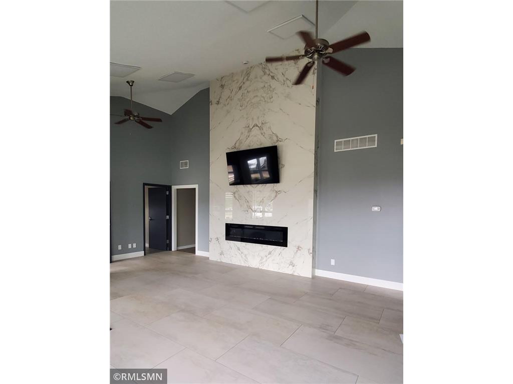 303 12th Avenue S Buffalo MN 55313 6796575 image4