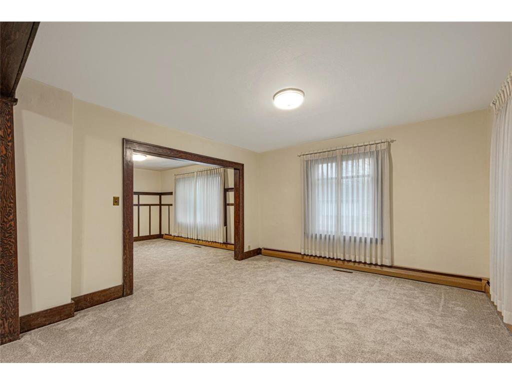 303 1st Street NW New Richland MN 56072 6754918 image10