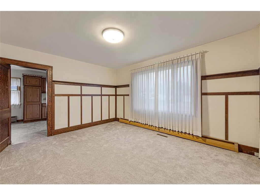 303 1st Street NW New Richland MN 56072 6754918 image13