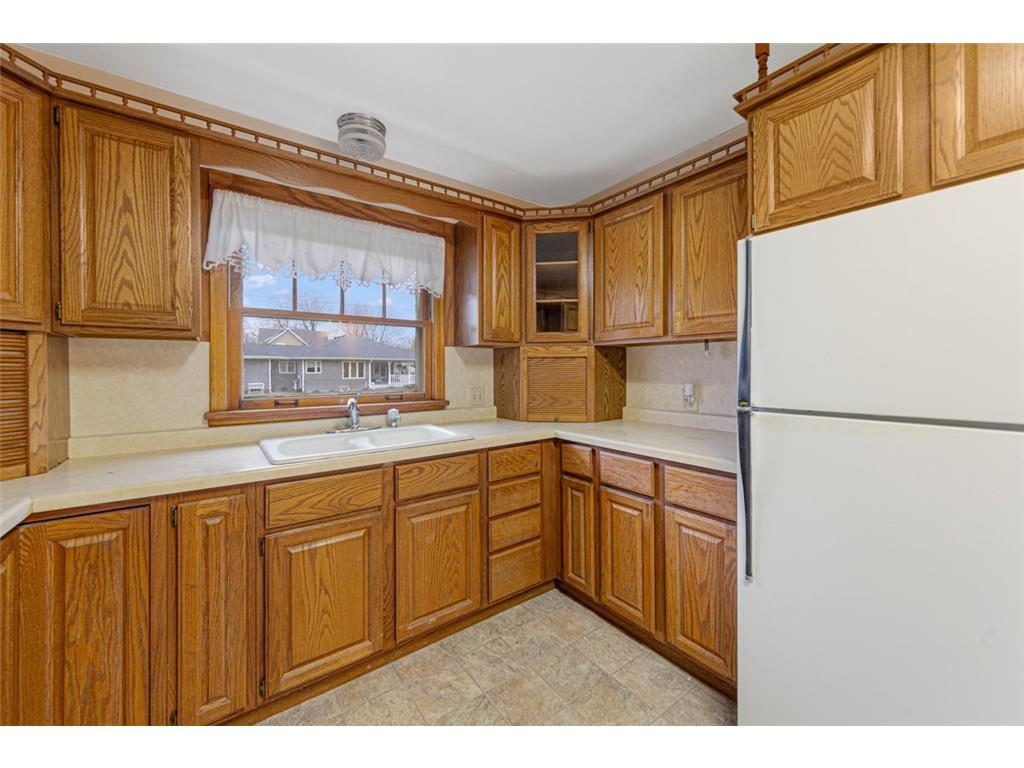 303 1st Street NW New Richland MN 56072 6754918 image19