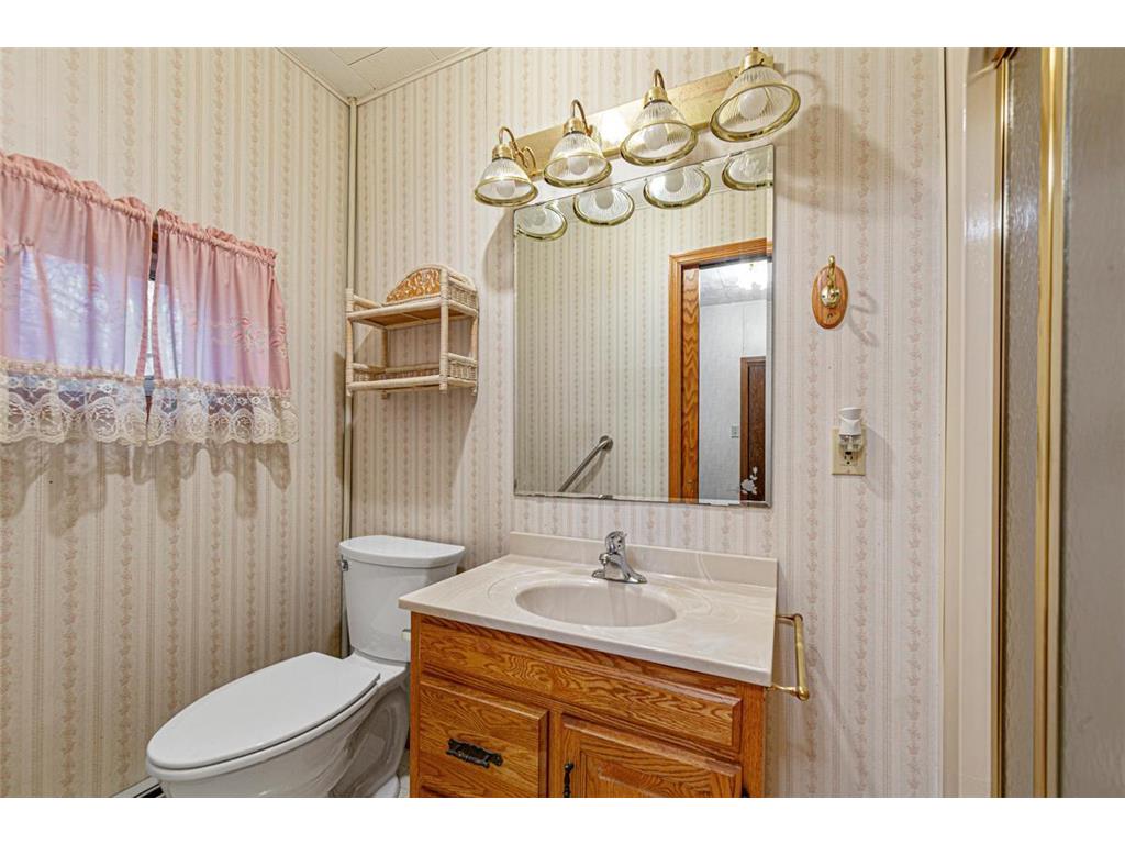 303 1st Street NW New Richland MN 56072 6754918 image22