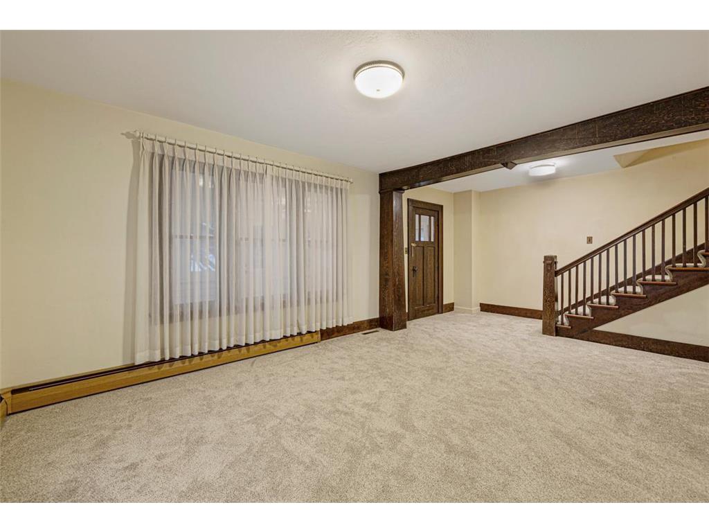 303 1st Street NW New Richland MN 56072 6754918 image8