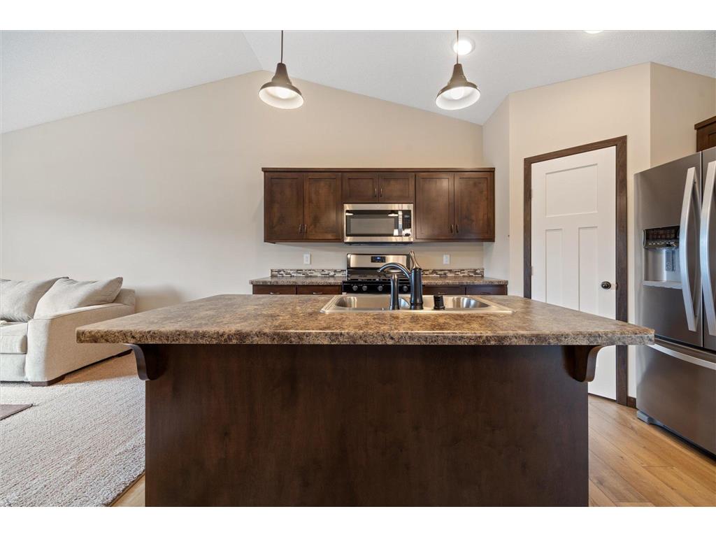 303 29th Avenue SE Saint Cloud MN 56304 6697959 image7