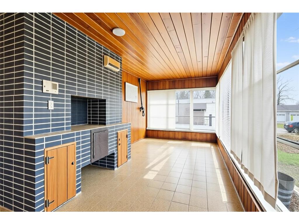 303 3rd Avenue SW Medford MN 55049 6818785 image13