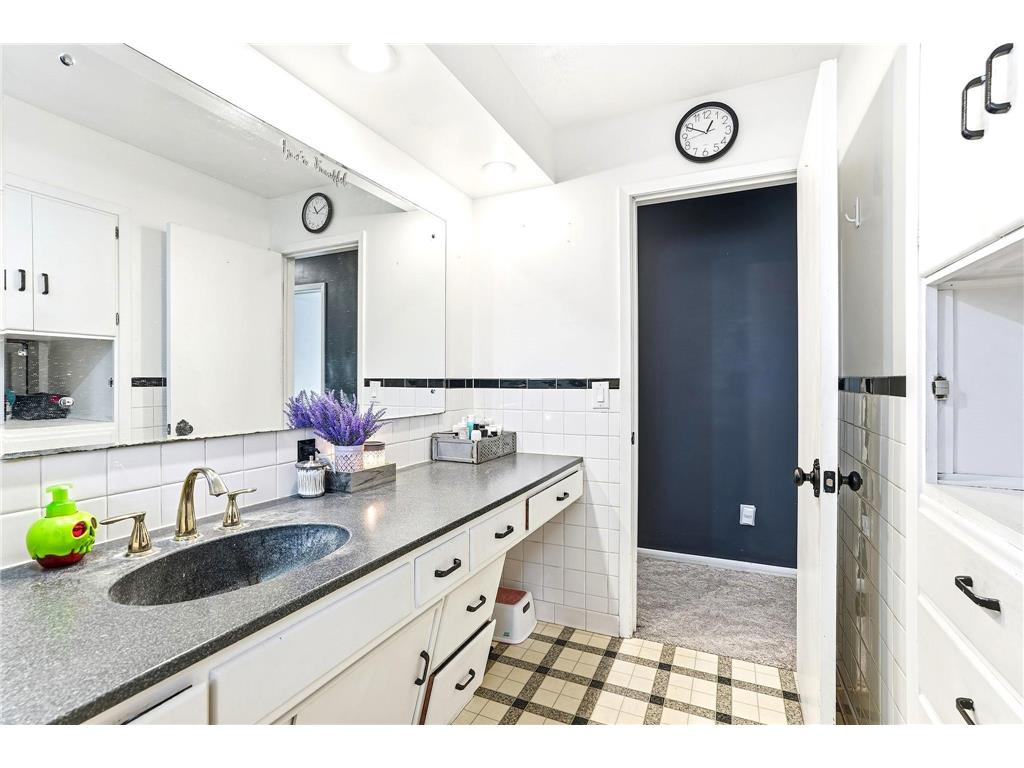 303 3rd Avenue SW Medford MN 55049 6818785 image18