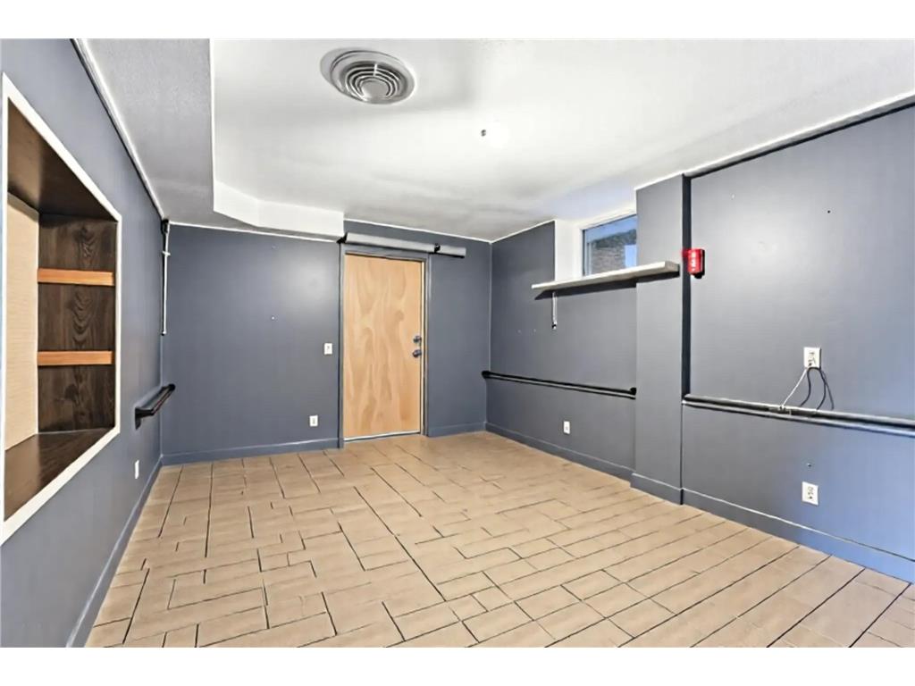 303 3rd Avenue SW Medford MN 55049 6818785 image26