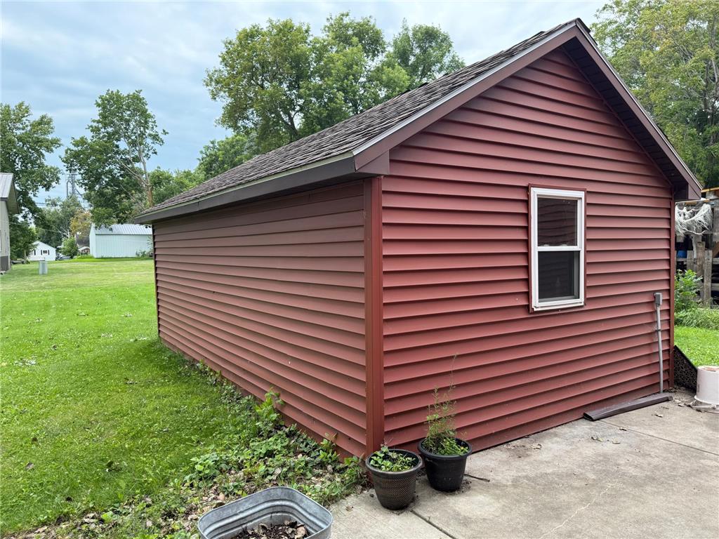 303 4th Street S Hoffman MN 56339 6815705 image10