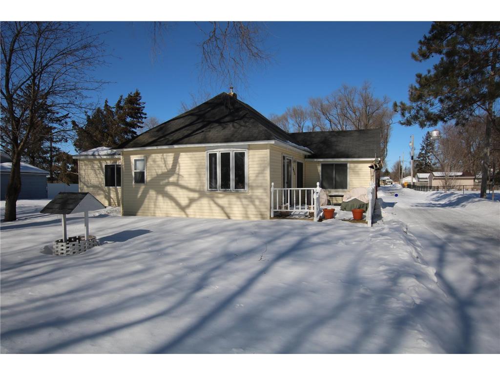 303 5th Street W Carlos MN 56319 6333538 image1
