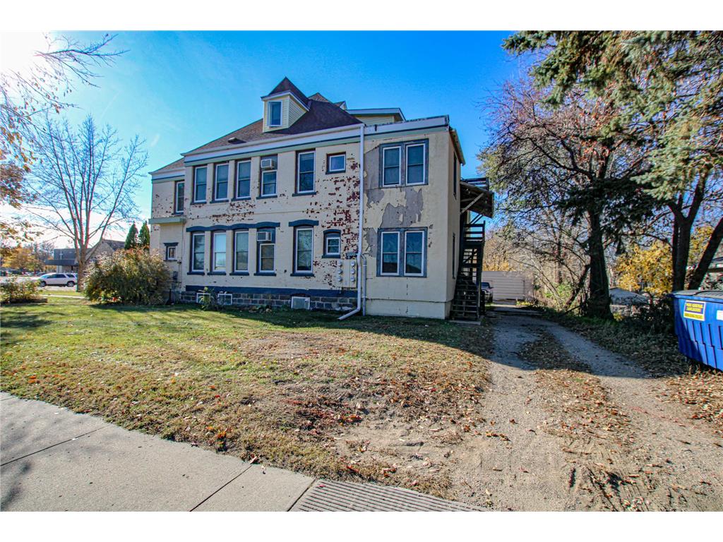 303 6th Avenue W Alexandria MN 56308 6814987 image4