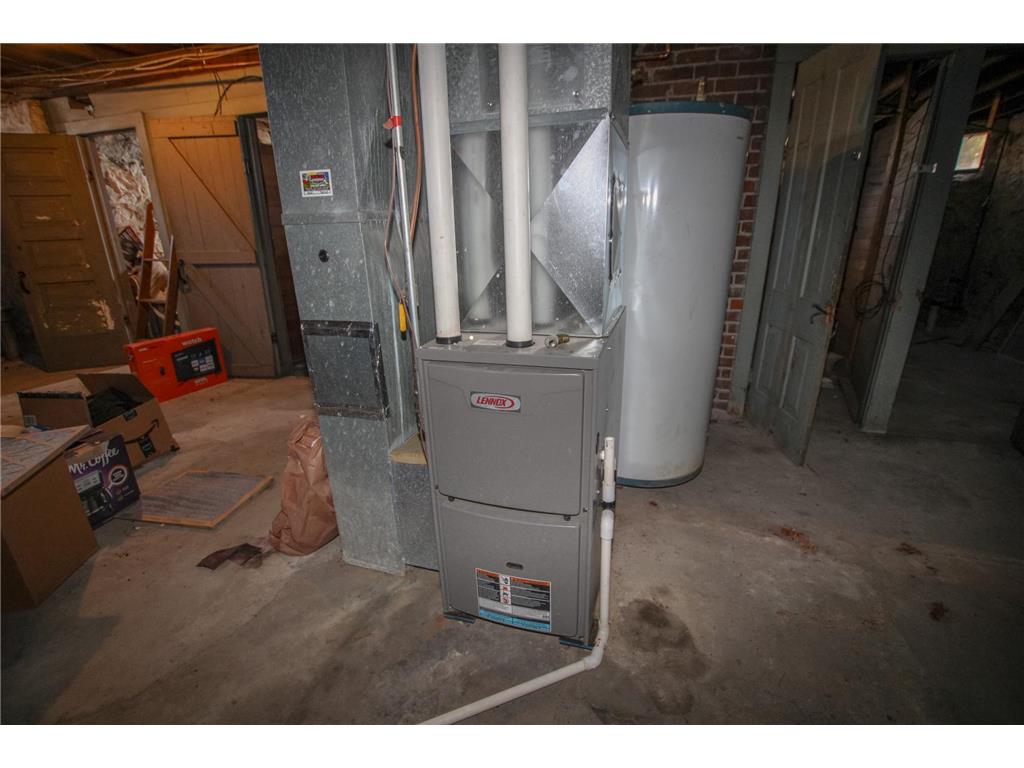 303 6th Avenue W Alexandria MN 56308 6814987 image50