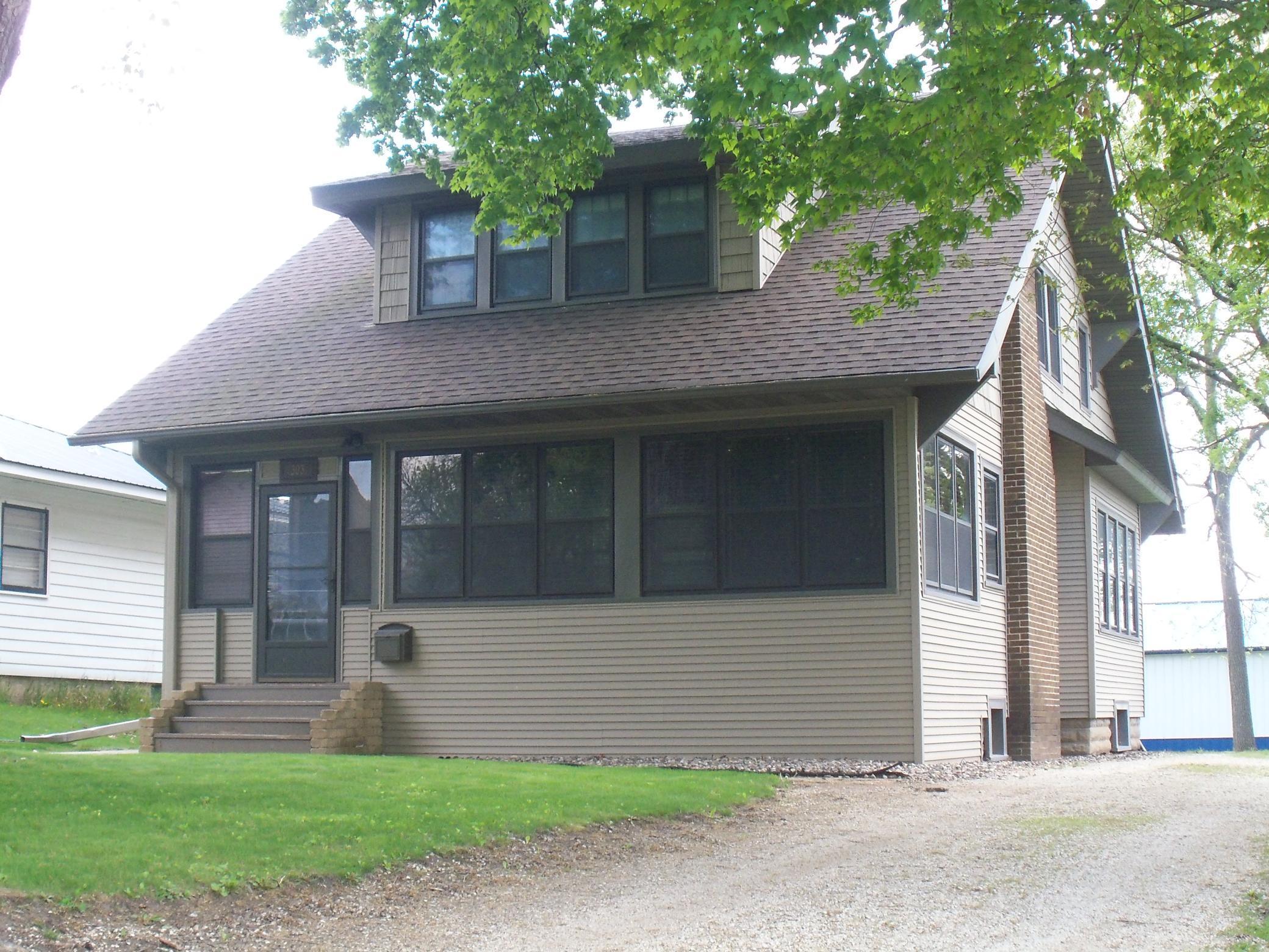 303 Broadway Avenue N, Spring Valley, MN 55975 MLS 5759775 Edina Realty