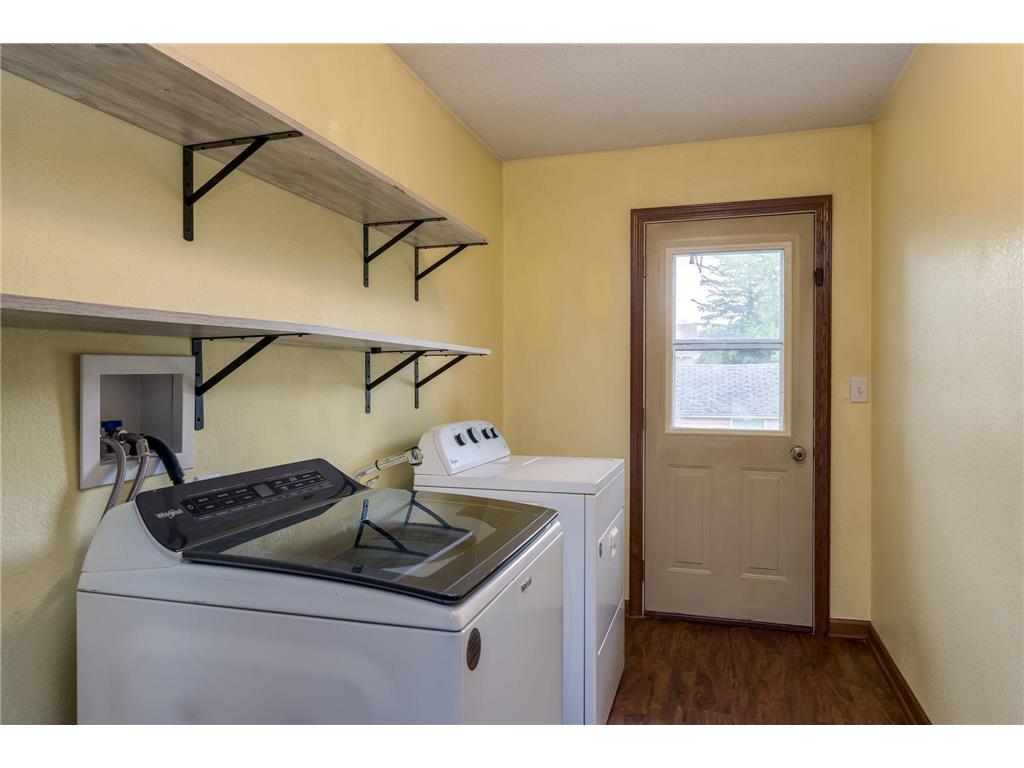 303 Broadway Hanska MN 56041 7080484 image22