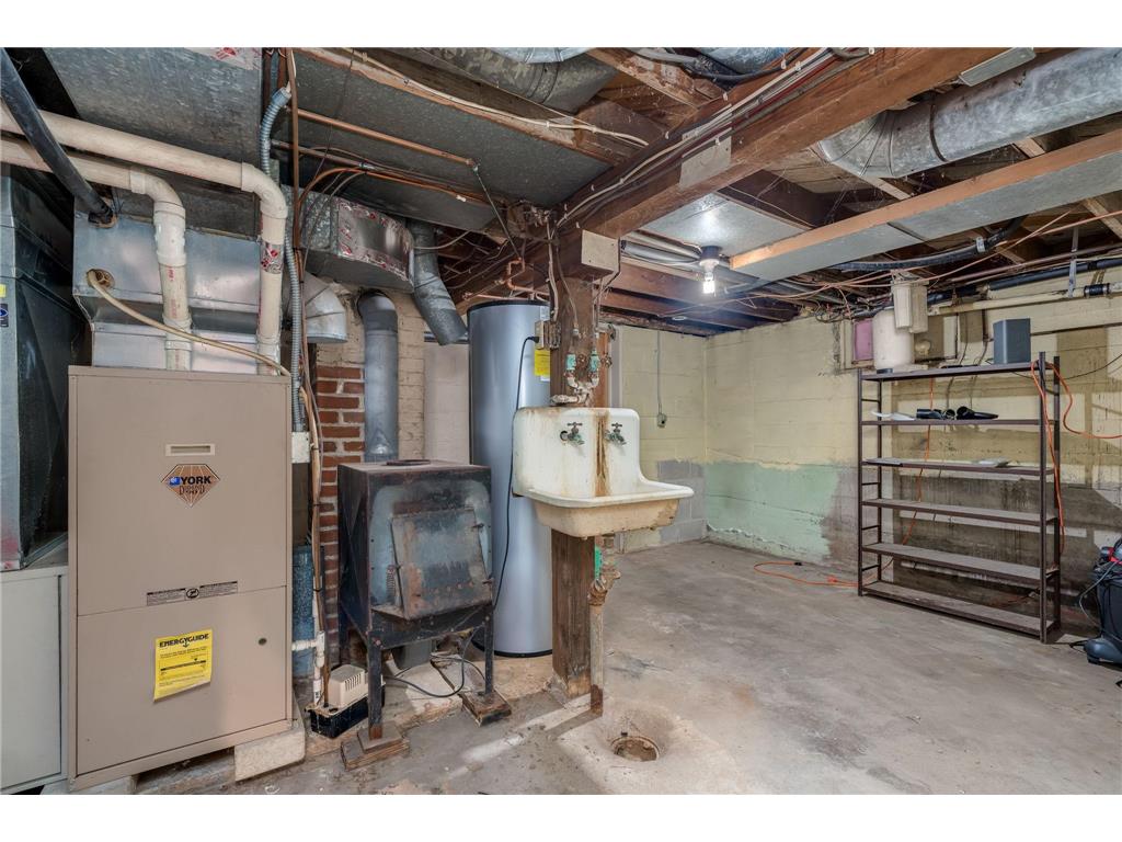 303 Broadway Hanska MN 56041 7080484 image31