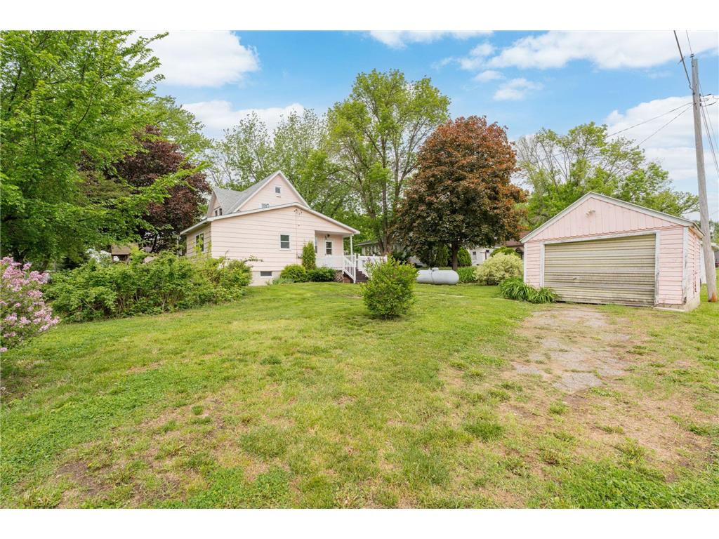 303 Broadway Hanska MN 56041 7080484 image34