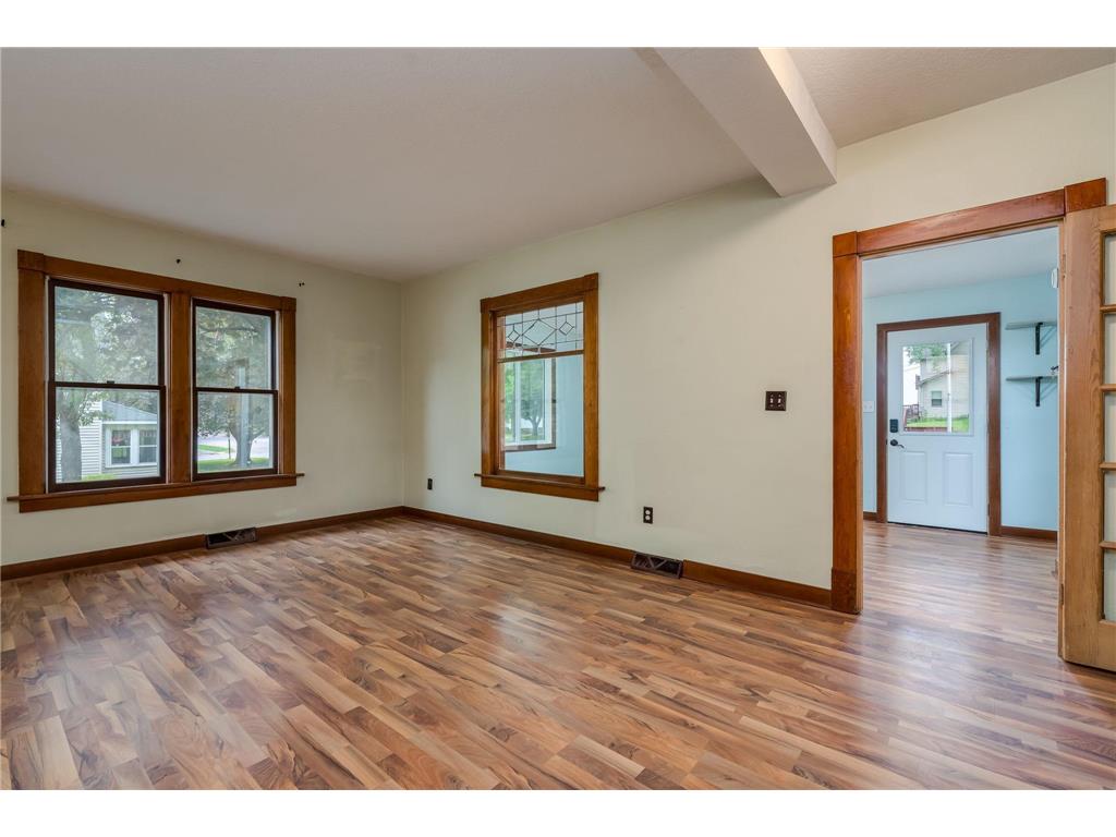 303 Broadway Hanska MN 56041 7080484 image9