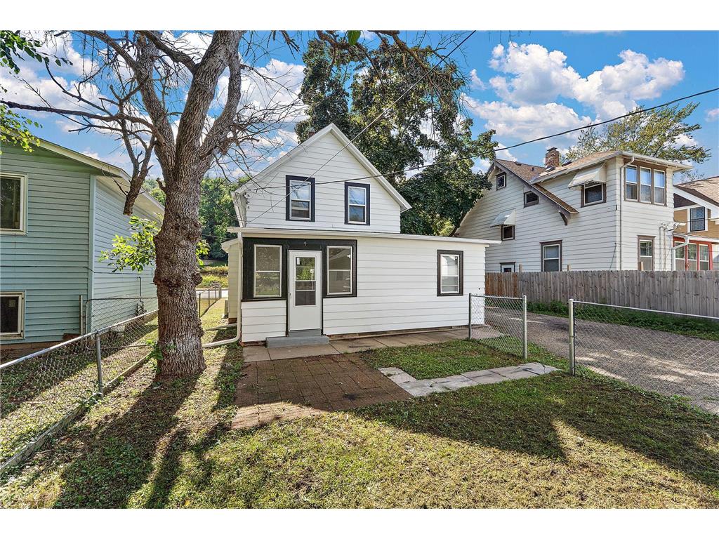 303 Cesar Chavez Street Saint Paul MN 55107 6823704 image21