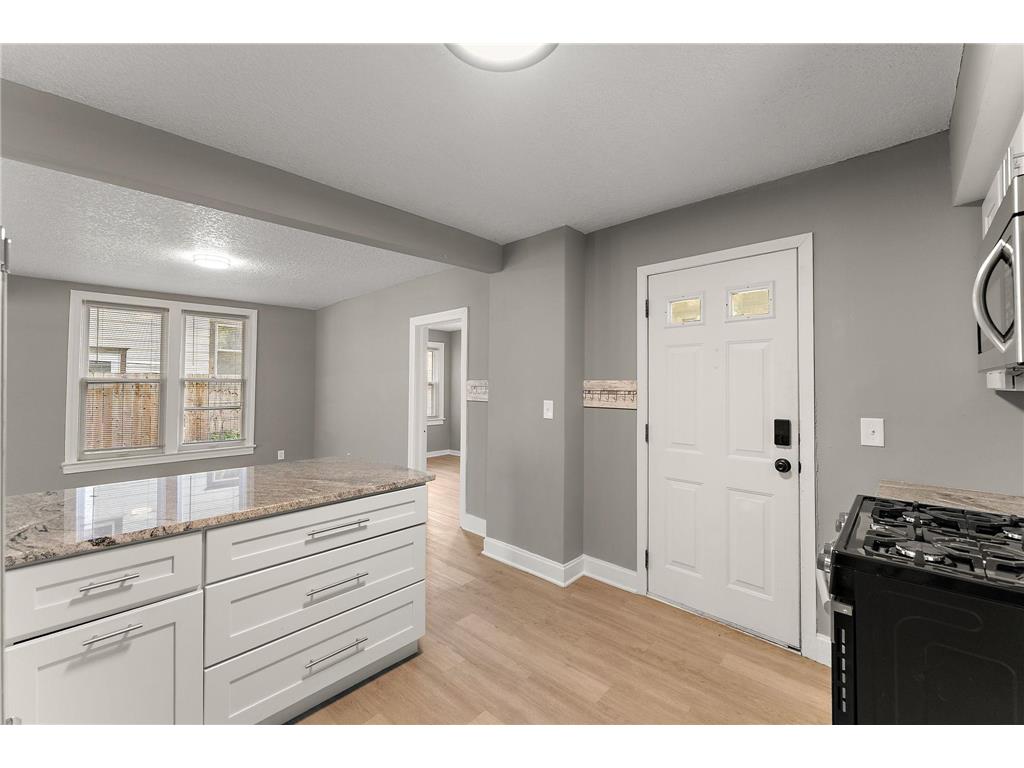 303 Cesar Chavez Street Saint Paul MN 55107 6823704 image5