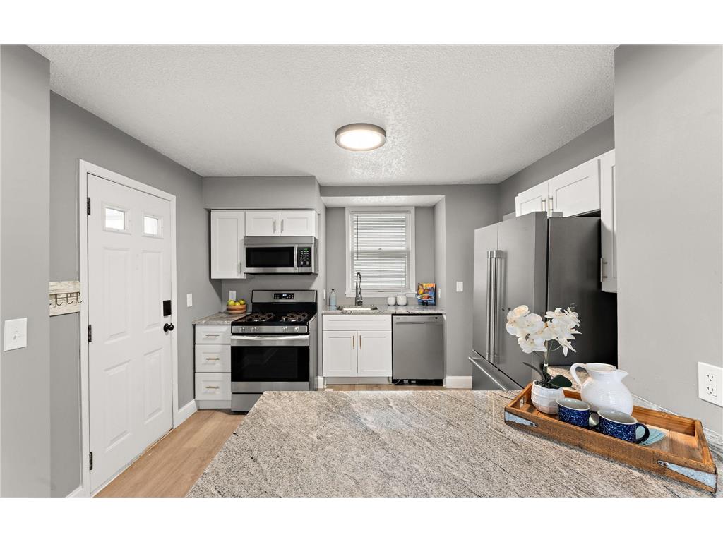 303 Cesar Chavez Street Saint Paul MN 55107 7084939 image1