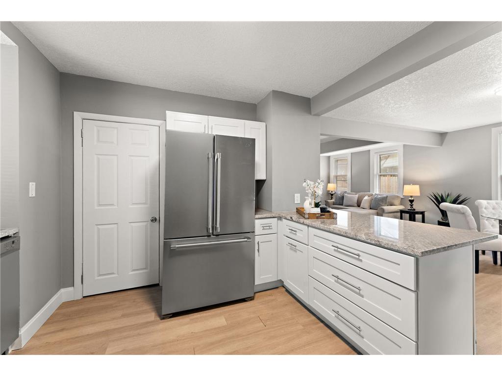 303 Cesar Chavez Street Saint Paul MN 55107 7084939 image11