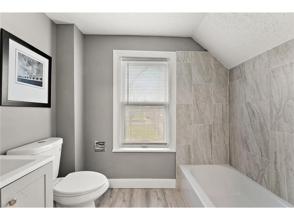 303 Cesar Chavez Street Saint Paul MN 55107 7084939 image23