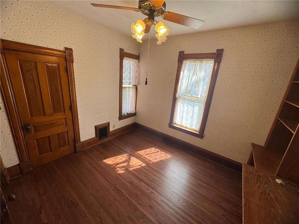 303 E Academy Street Owatonna MN 55060 7074355 image7