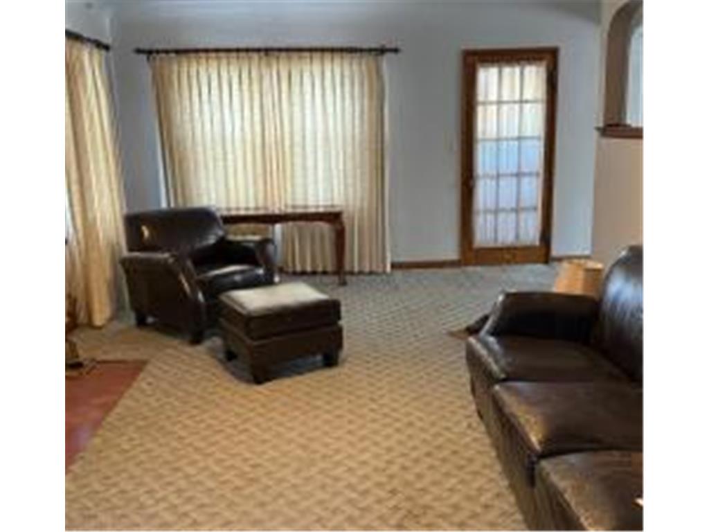 303 E Lafayette Street Mankato MN 56001 7014829 image12