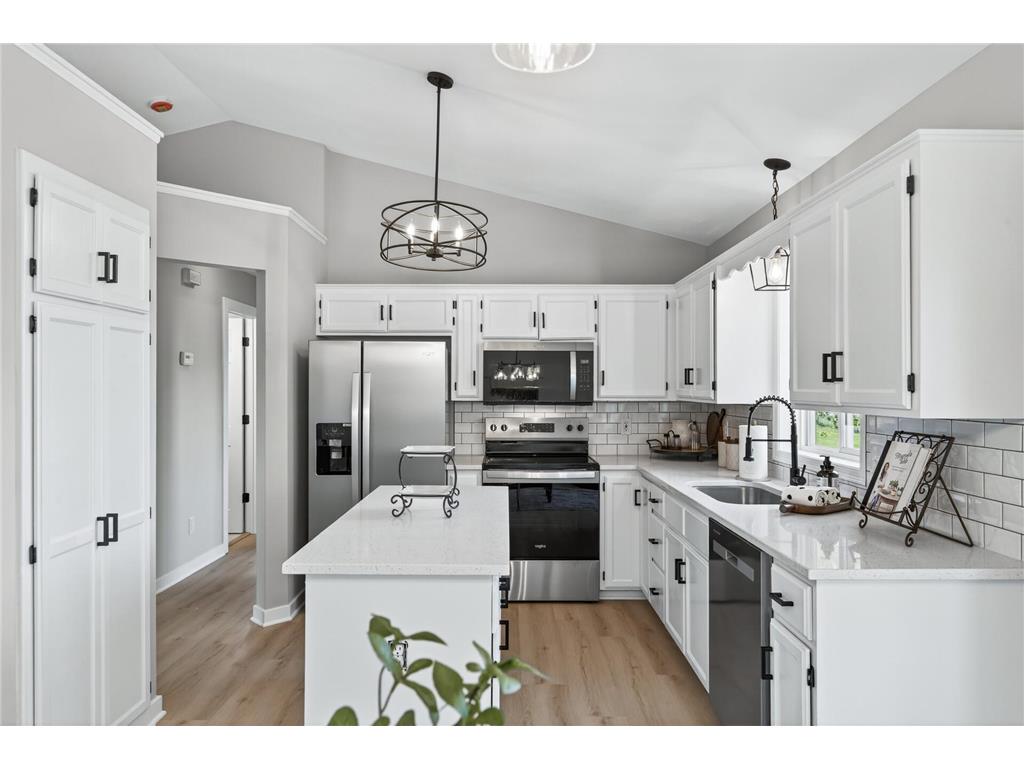 303 Elm Street SW Isanti MN 55040 7073394 image10