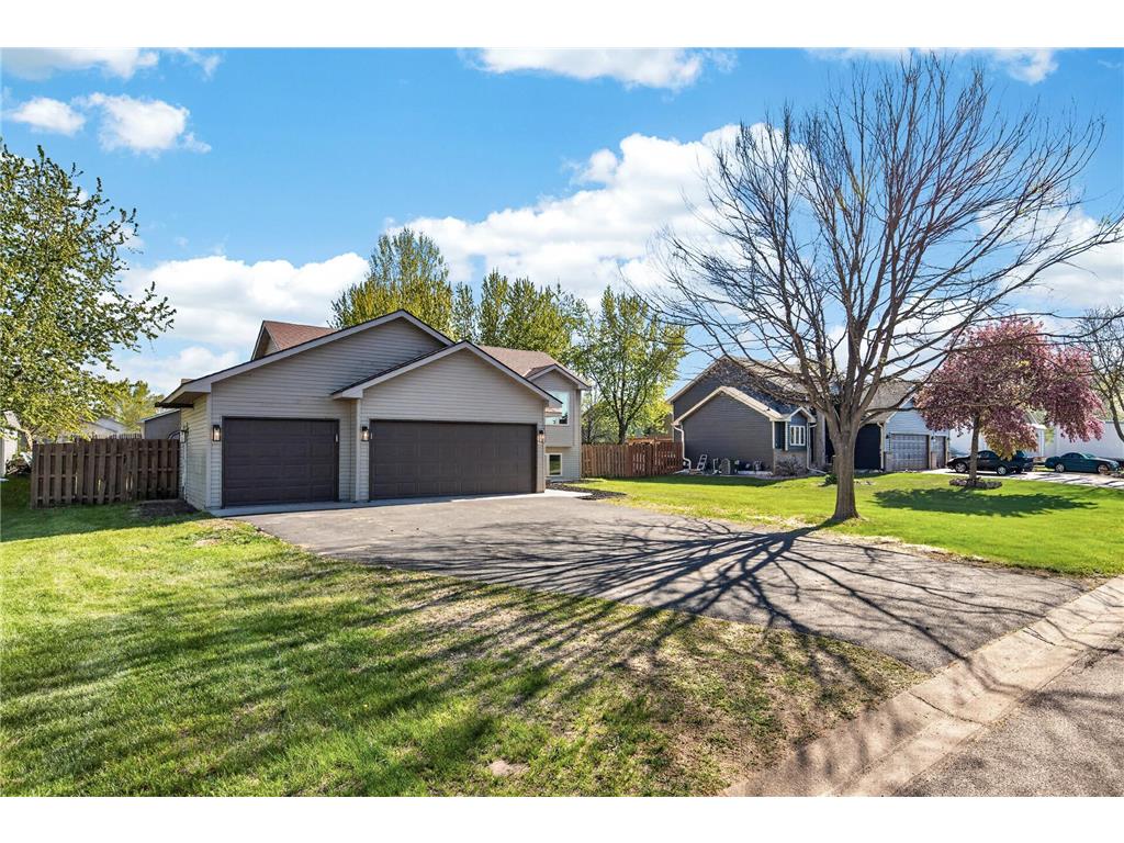 303 Elm Street SW Isanti MN 55040 7073394 image30