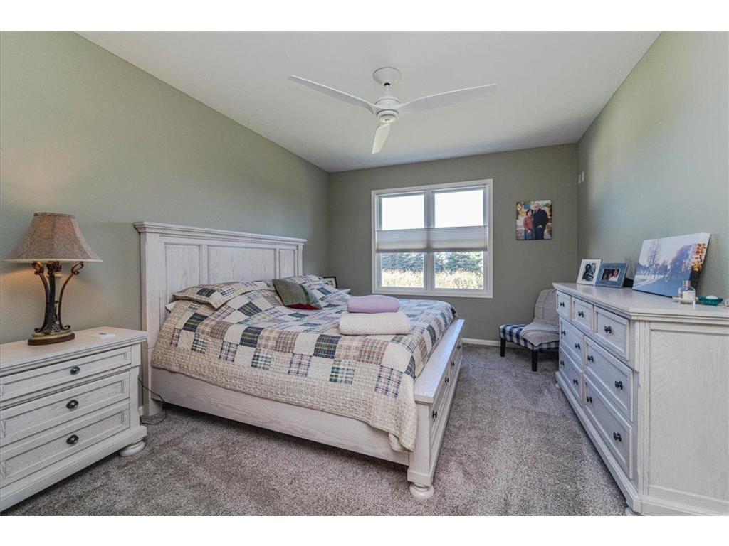303 Fiddler Court SE New Prague MN 56071 7010250 image24