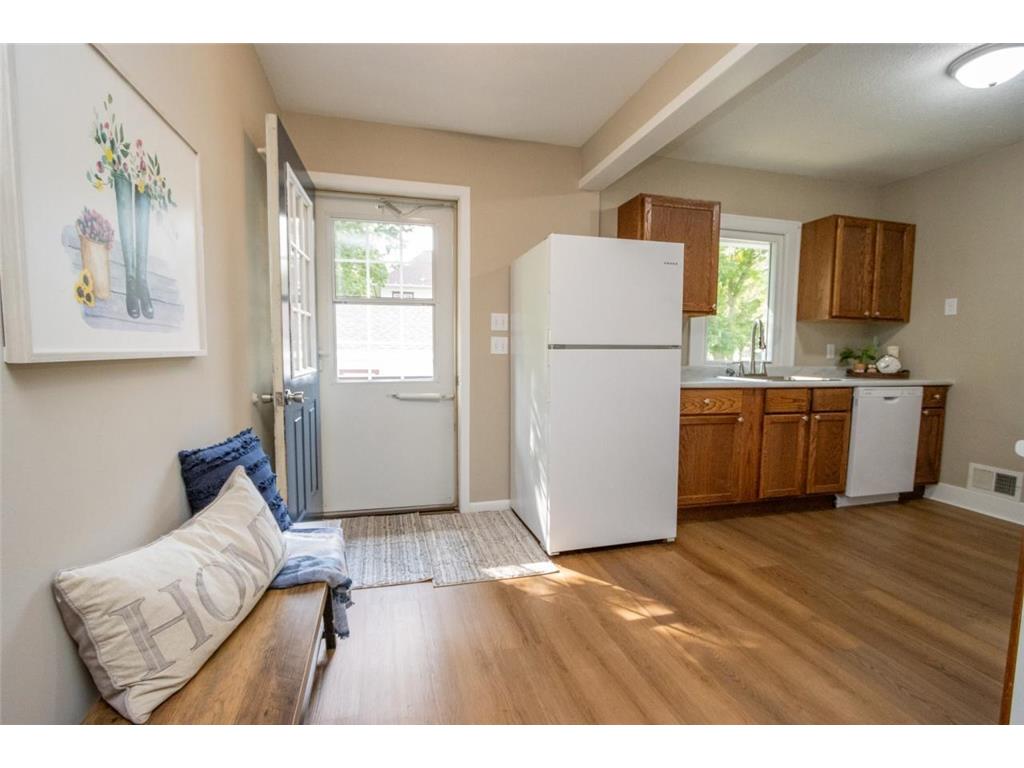 303 Grove Street SE Mapleton MN 56065 6781618 image24