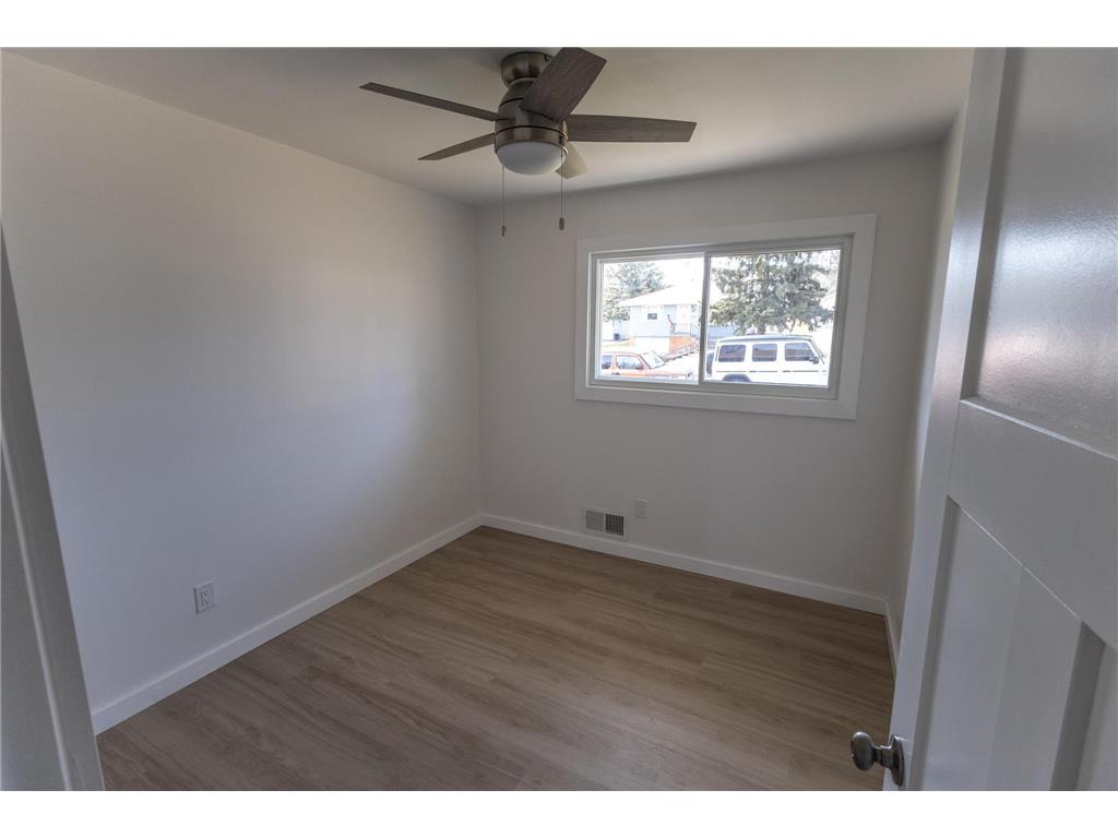 303 Haskell Street E West Saint Paul MN 55118 7050311 image7