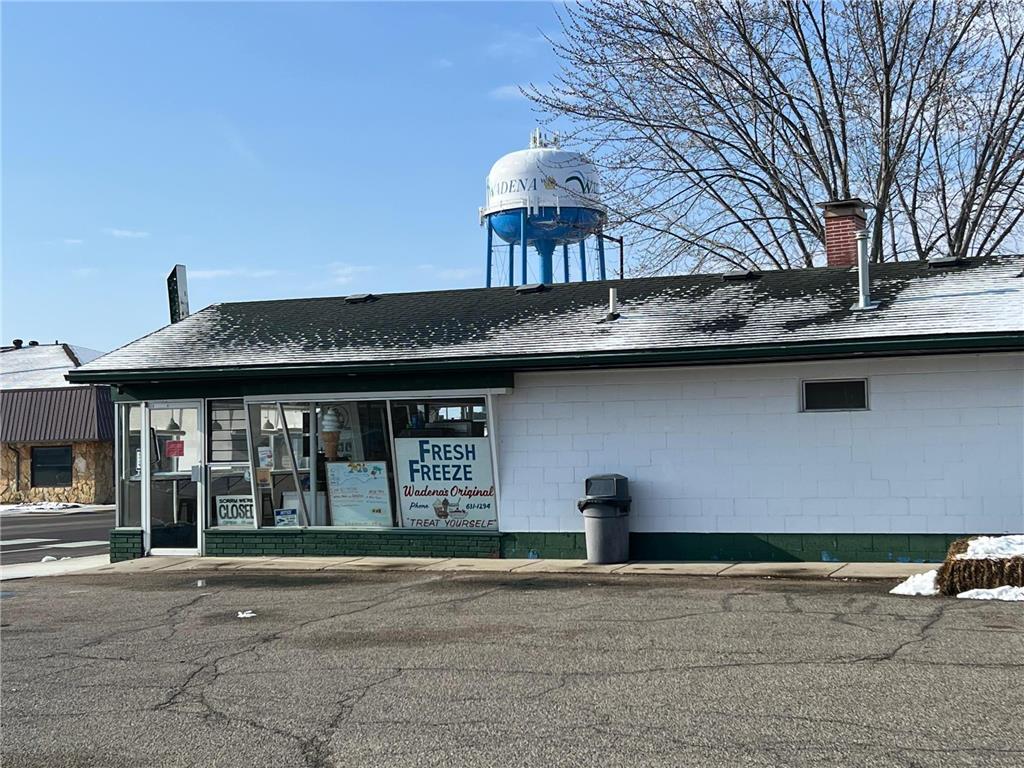 303 Jefferson Street N Wadena MN 56482 7049120 image2