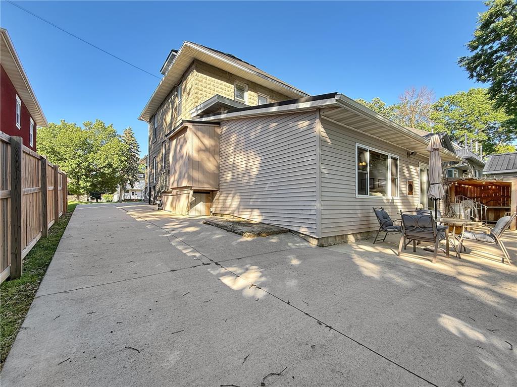 303 Lake Avenue Fairmont MN 56031 - Sisseton 7092750 image100