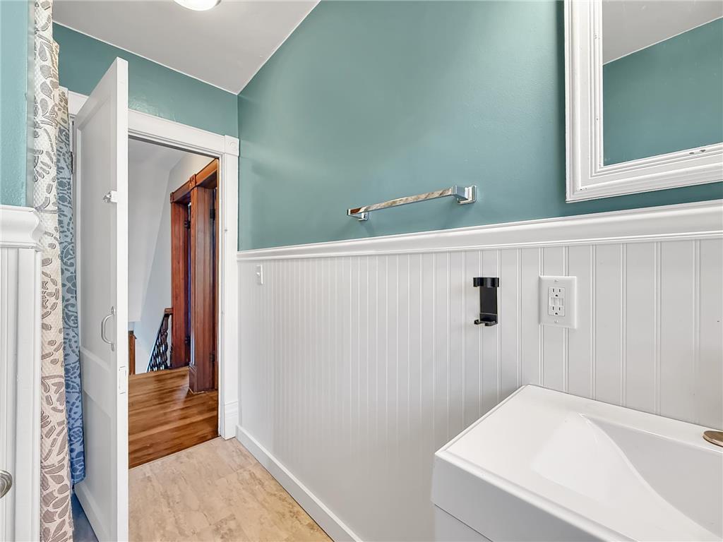 303 Lake Avenue Fairmont MN 56031 - Sisseton 7092750 image75