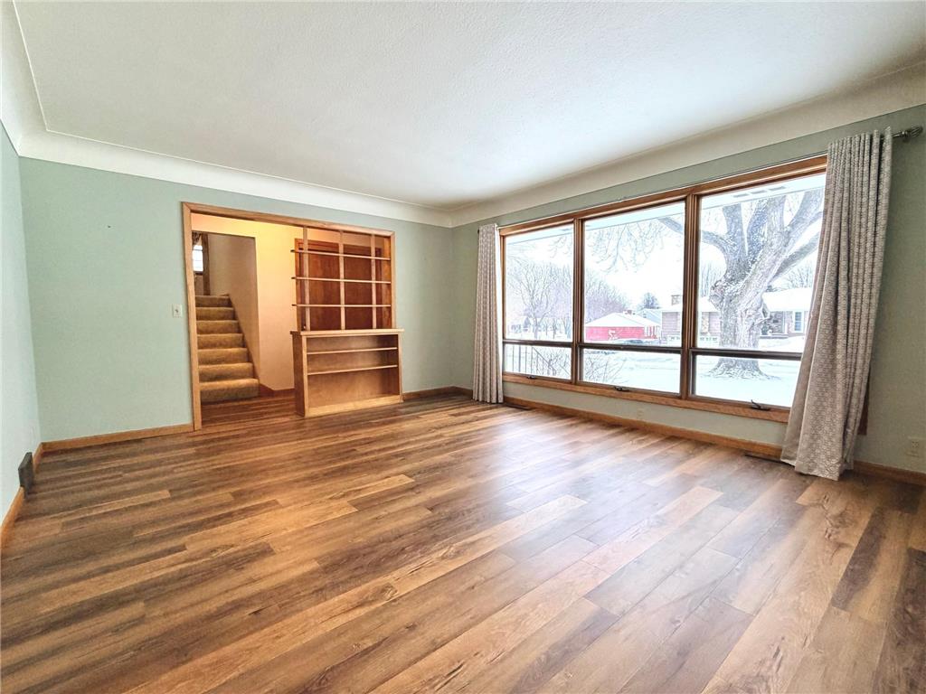 303 Lakehill Drive Worthington MN 56187 6823305 image11