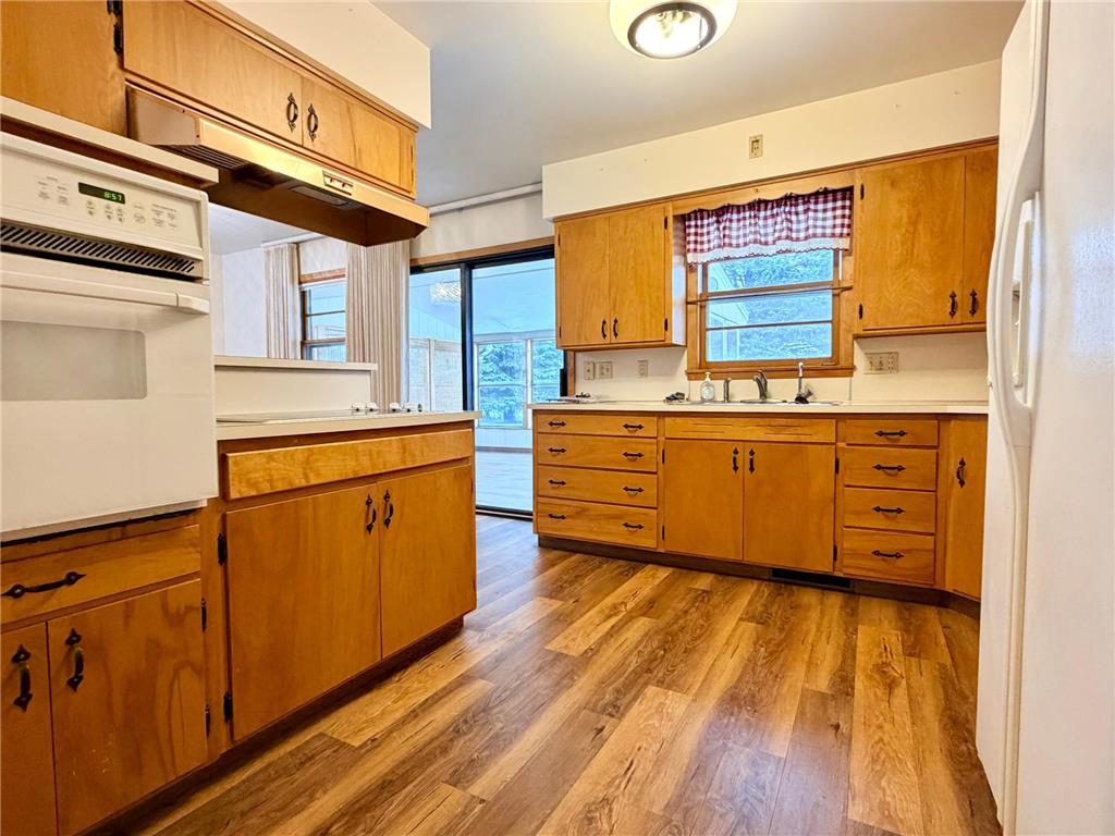 303 Lakehill Drive Worthington MN 56187 6823305 image16