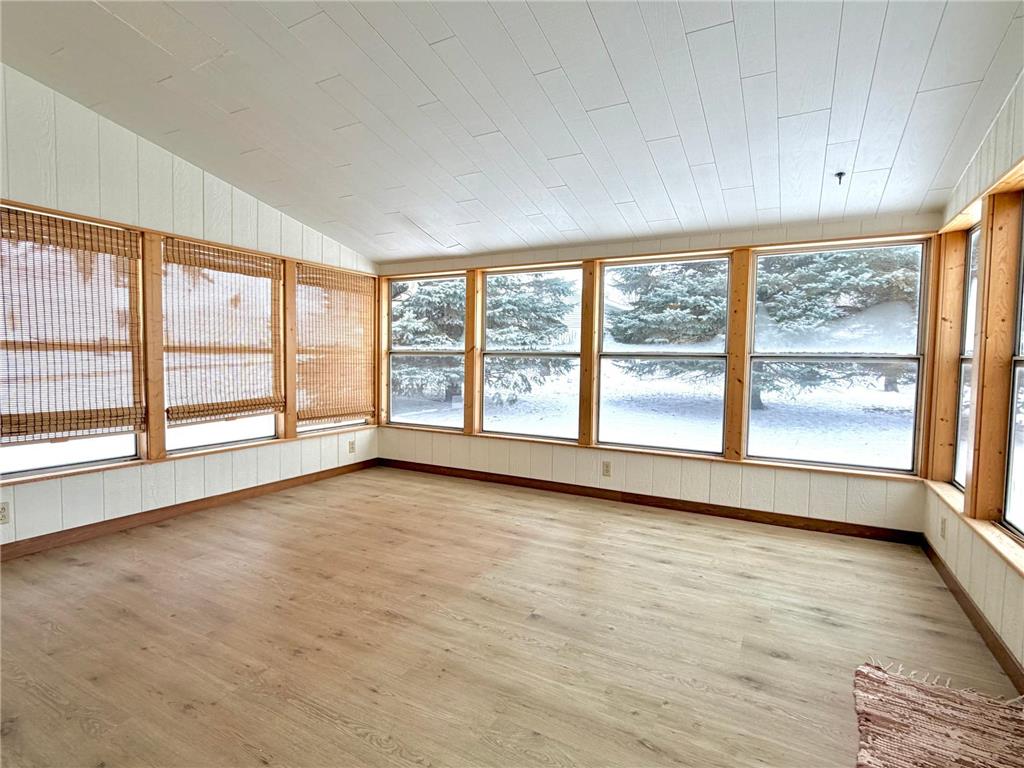 303 Lakehill Drive Worthington MN 56187 6823305 image17